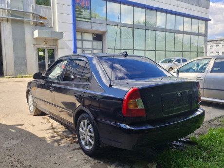 Hyundai Accent