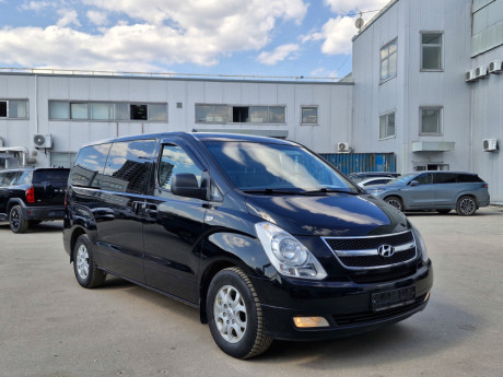 Hyundai H-1