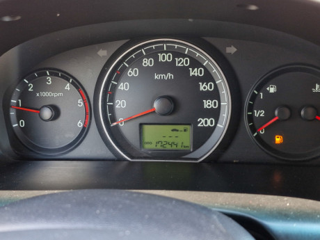 Hyundai H-1