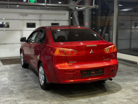 Mitsubishi Lancer