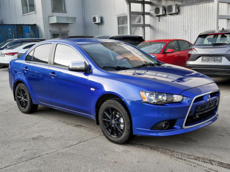 Mitsubishi Lancer