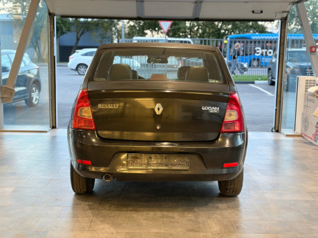 Renault Logan